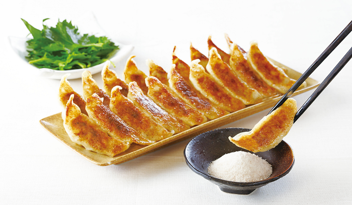 大阪王将　塩で食べるしそ餃子