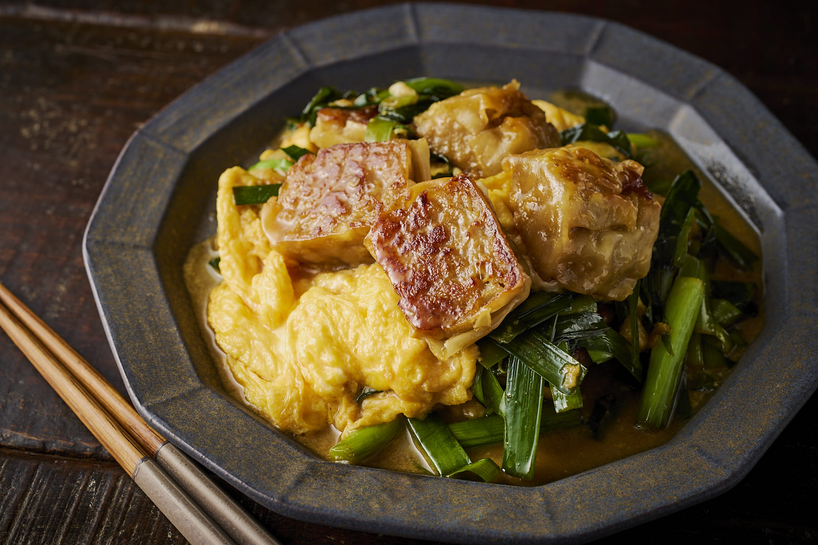 ご飯がモリモリ進む　焼売ニラ玉