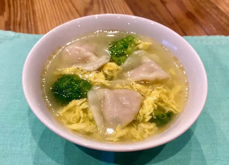 ぷるもち水餃子の中華かきたまスープ
